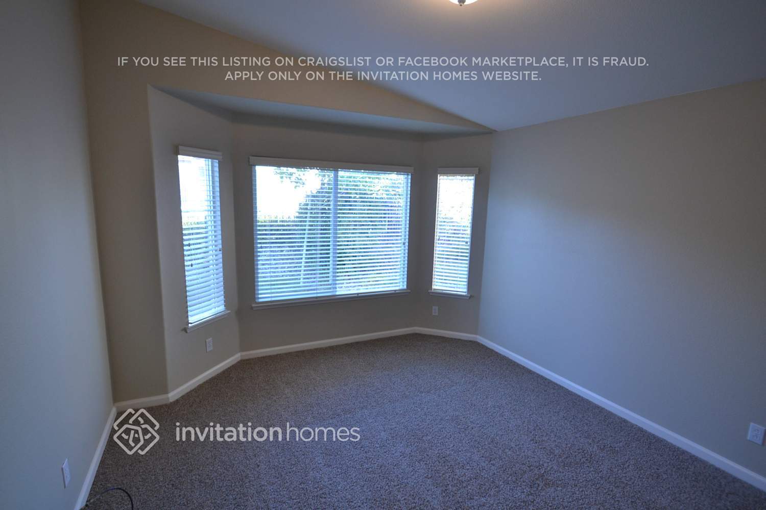 Building Photo - 395 Atlantic Dr