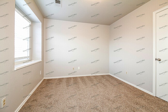 Building Photo - 1507 Westmore Dr