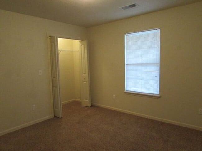 Building Photo - 6152-MF2-E1