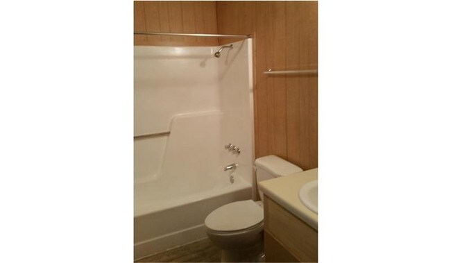 Building Photo - 1300 Courtland Rd