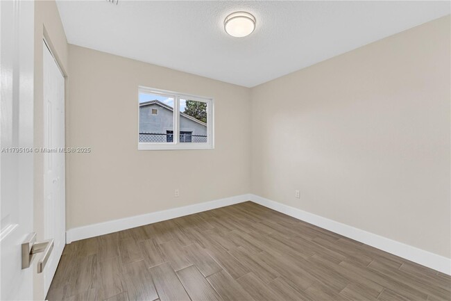 Building Photo - 29731 SW 147th Ave