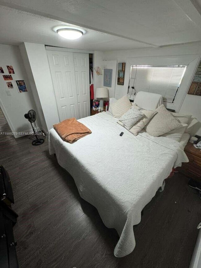 Building Photo - 13380 SW 9th St