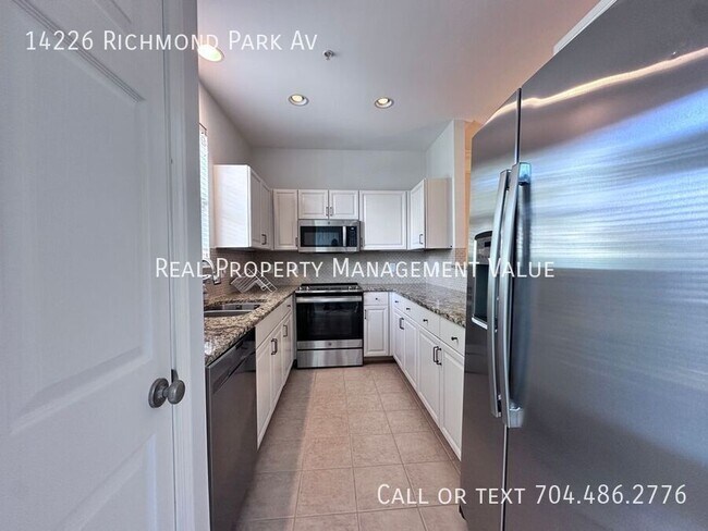 Building Photo - 14226 Richmond Park Ave