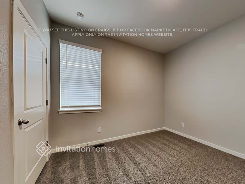 Building Photo - 10249 Castor Dr