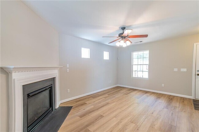 Building Photo - 5795 Mountain Top Pl