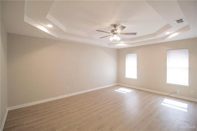 Building Photo - 24 Morning Ln