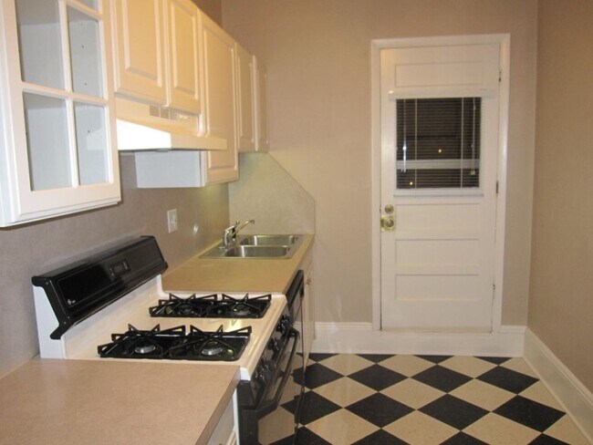 Building Photo - 1237 Marion Street, #2, Denver, CO  80218