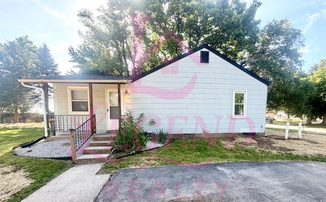 Building Photo - Adorable 2 Bedroom 1 Bathroom Home In St. Ann!!!