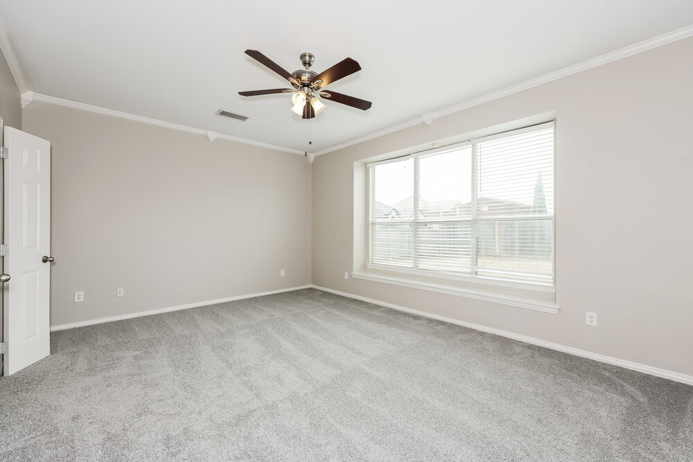 Building Photo - 4500 Clear Lake Ln