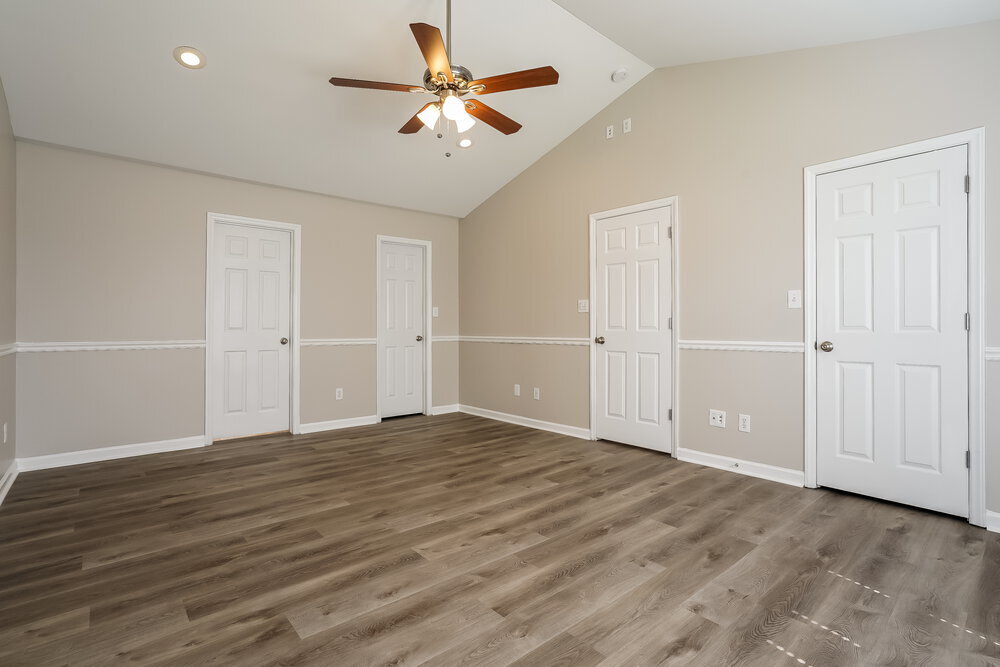 Building Photo - 2165 Southfort Dr