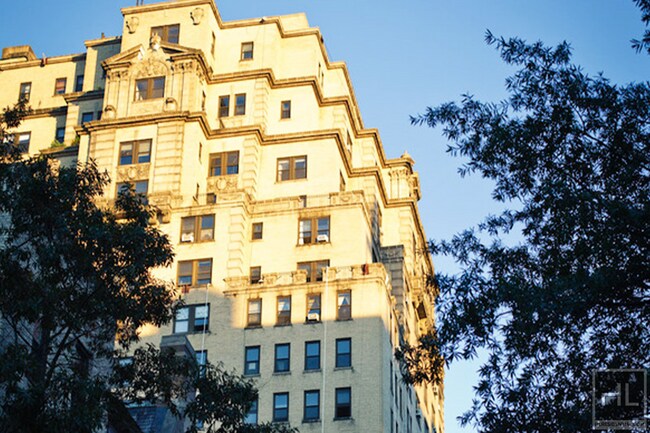 Building Photo - WEST END AVENUE