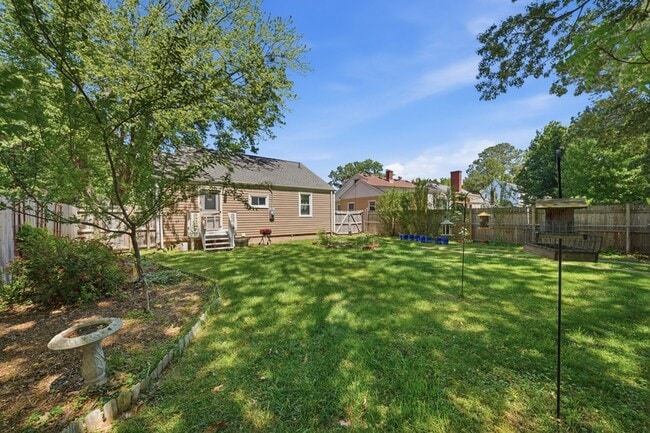 Building Photo - 3727 Henrico St