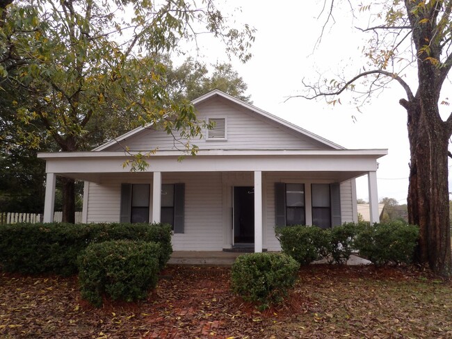 Primary Photo - North Rawls, Street, Enterprise, AL