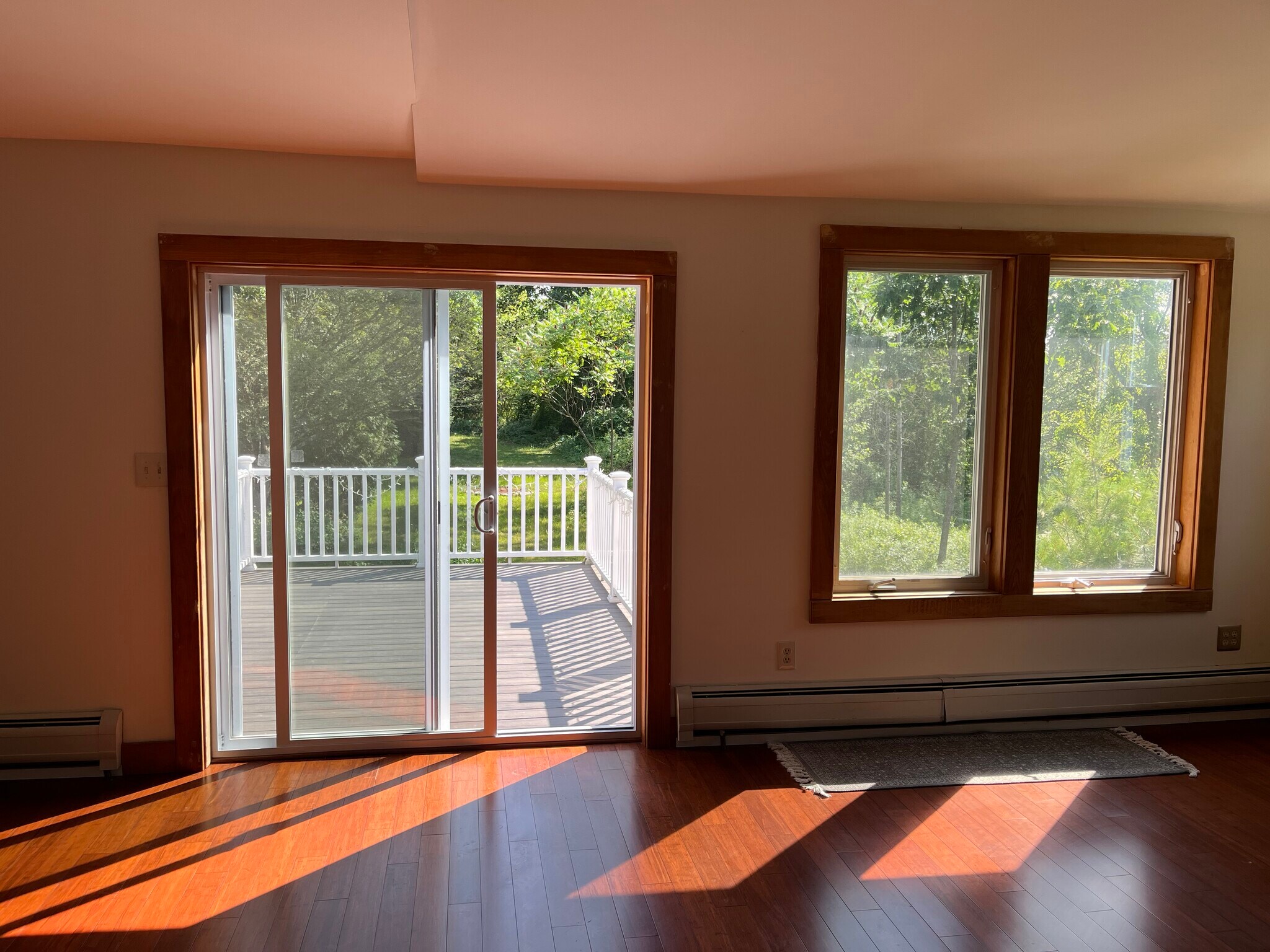 Building Photo - 6 Whitney Way