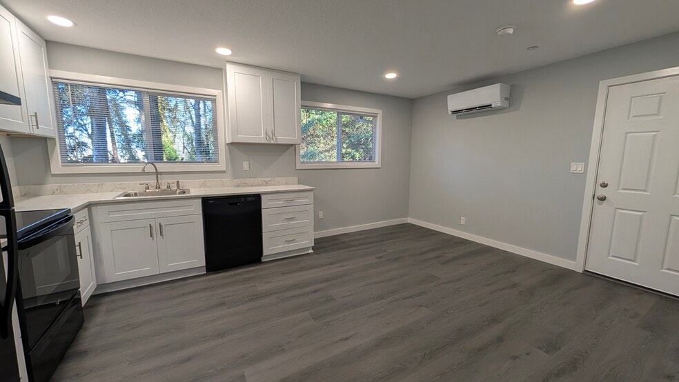 Living from hall - 2378 E 15th Ave