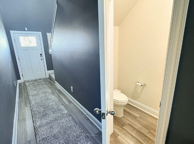 Building Photo - Spacious 4 Bedroom Home with Main-Level Primary and 2-Car Garage