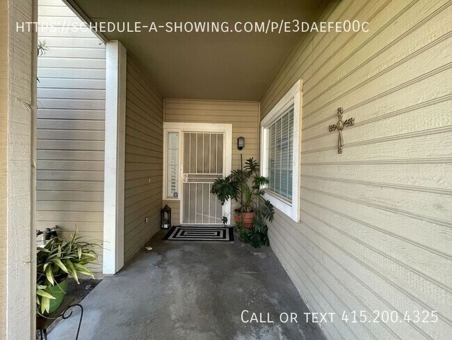 Building Photo - 40659 Kona Ct