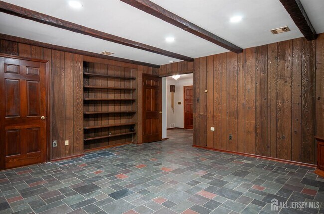 Building Photo - 1760 Rahway Rd