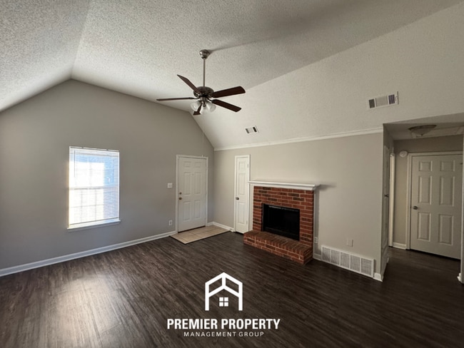 Building Photo - 4252 Elysian Dr