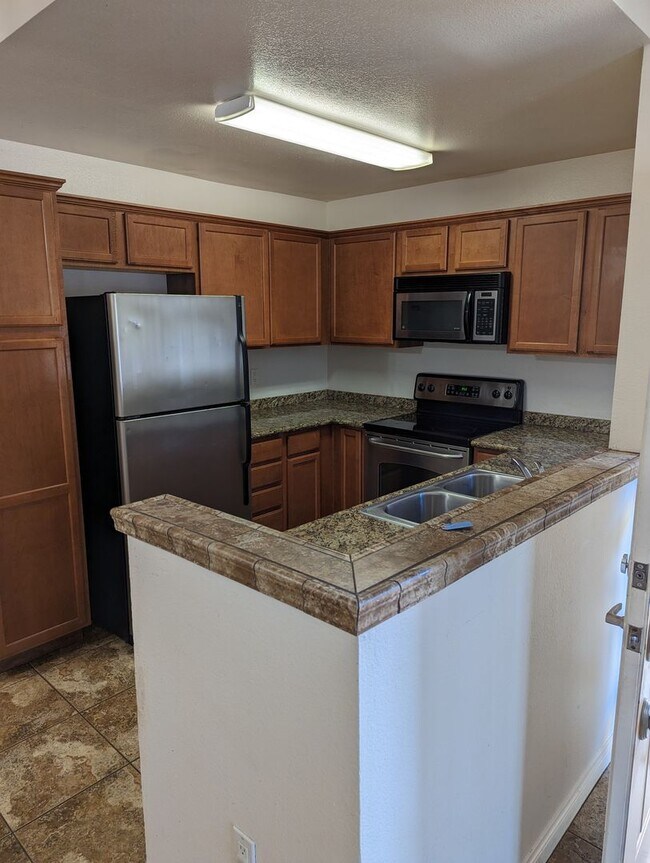 Building Photo - AMENITIES! Upstairs 1 Bed/ 1 Bath at Villl...