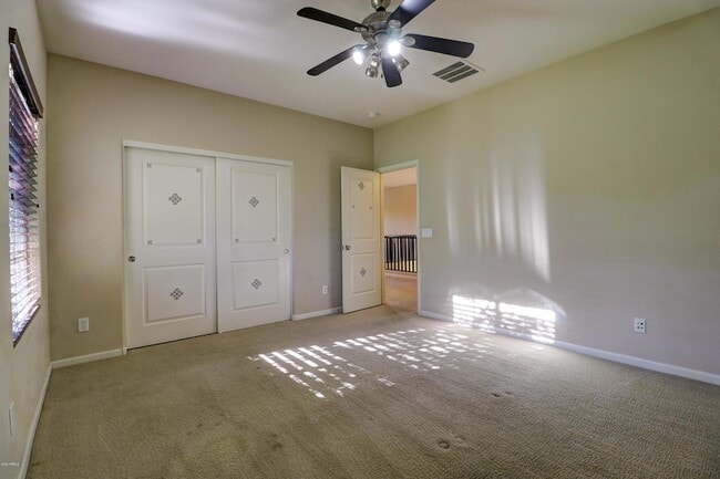 Building Photo - 15359 W Columbine Dr
