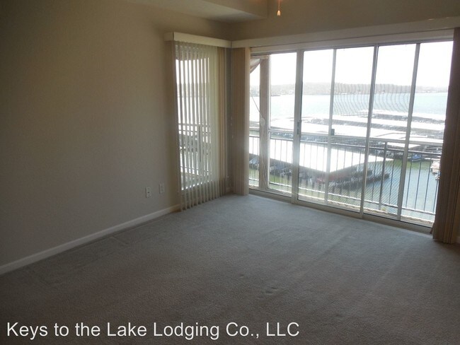 Building Photo - 142 Palisades Dr