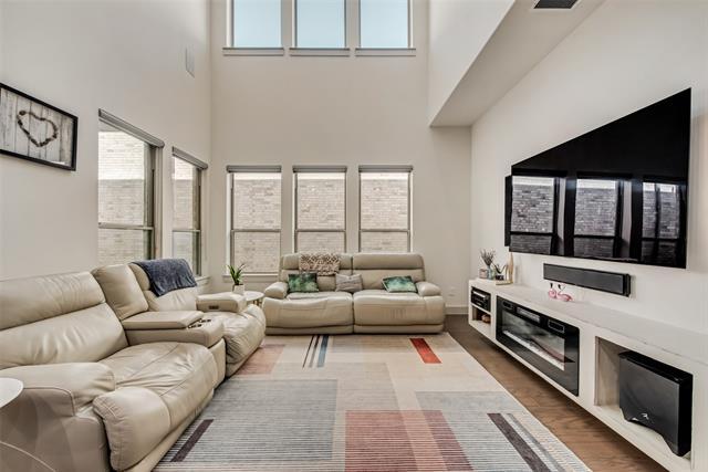 Building Photo - 13001 Cabana Dr