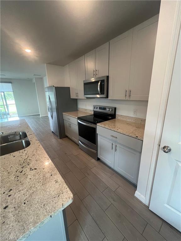 Building Photo - 43699 Cattleman Dr