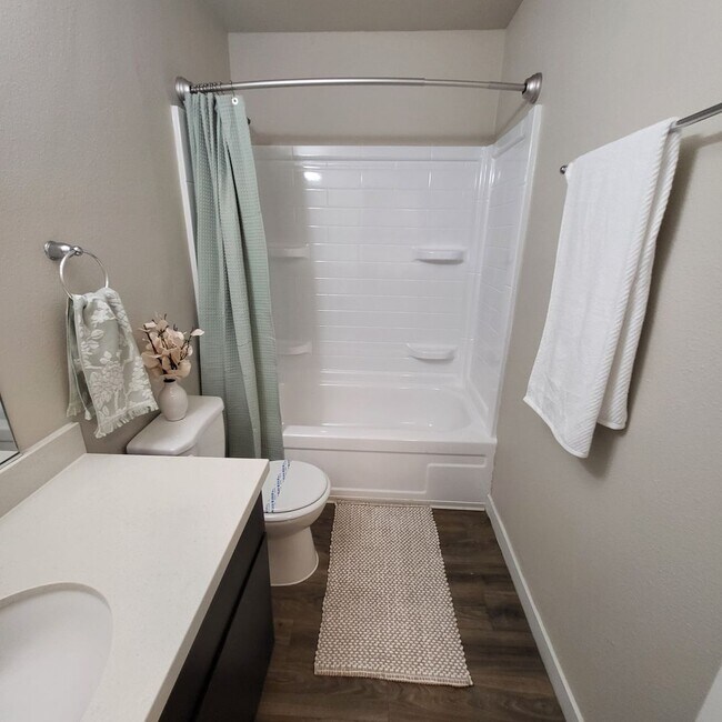 Interior Photo - Riverbend Apartments | Park-Like Community Near Downtown Sacramento