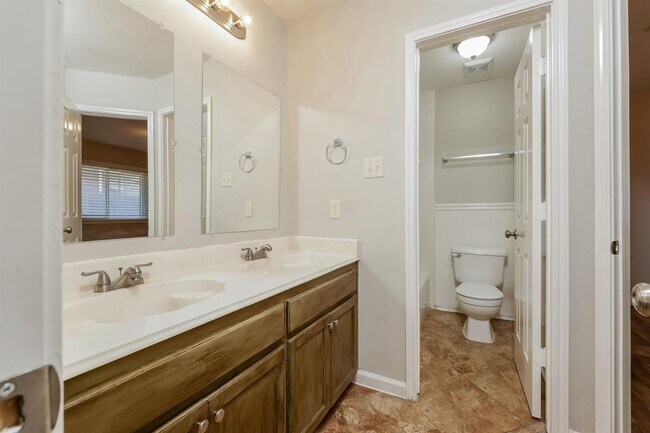 Building Photo - 7619 Danehill Dr