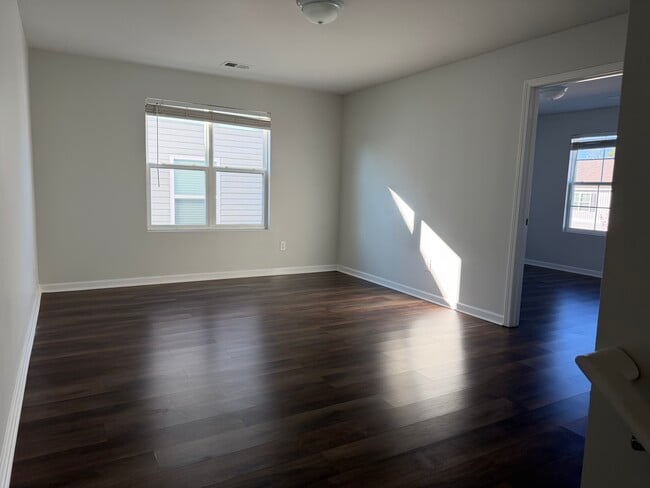 Building Photo - 212 Windfall Rd