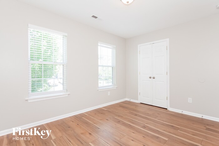 Building Photo - 1423 Peach Park Ln