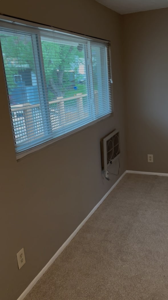 Building Photo - 3 CO-105