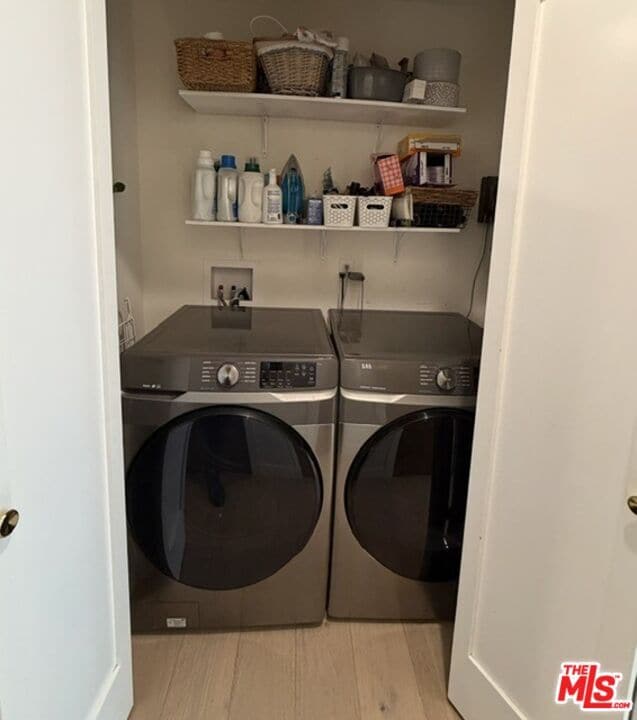 Building Photo - 1768 S Fairfax Ave