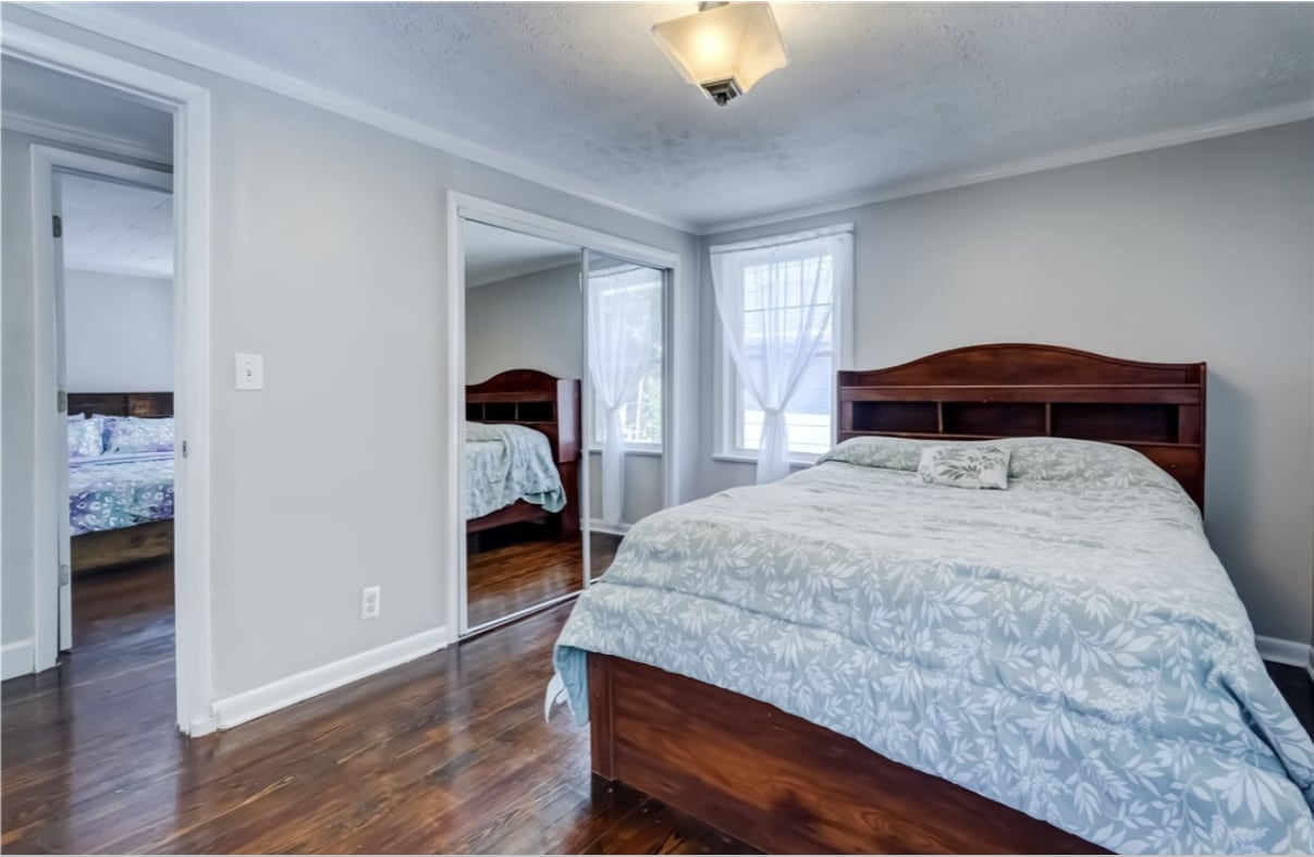 Building Photo - 138 Cherry Rd