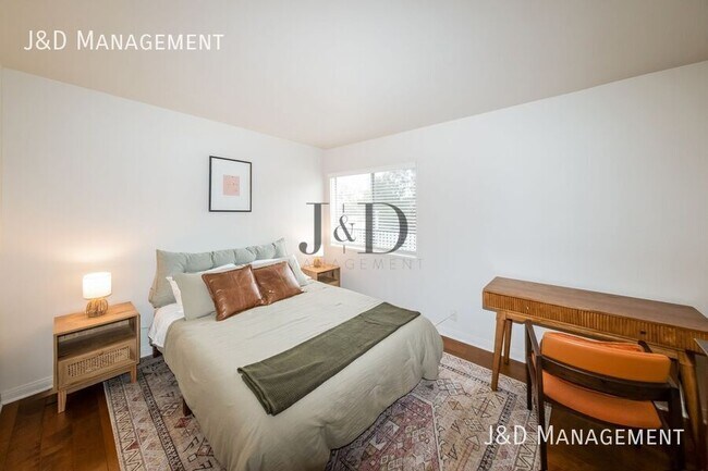 Building Photo - 3972 Jackdaw St