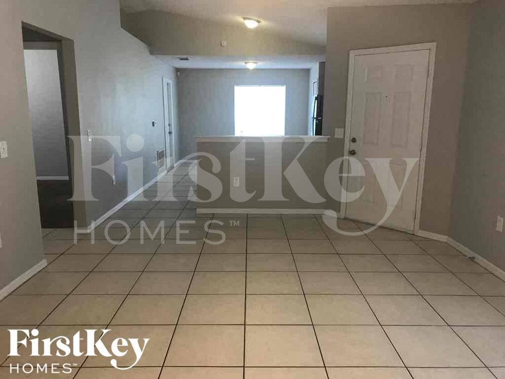 Building Photo - 7424 Little Pond Ct