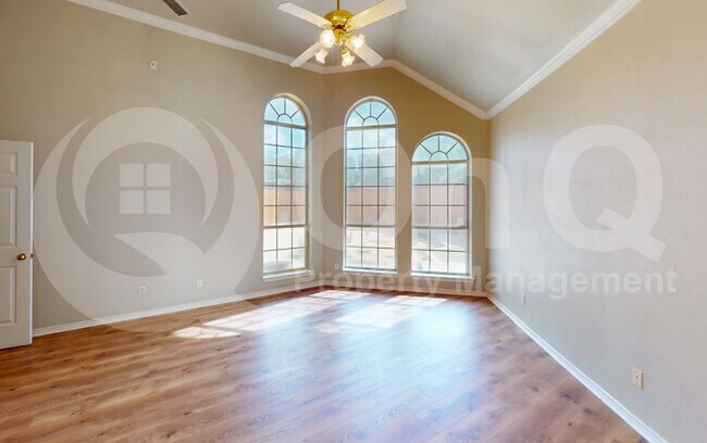 Building Photo - 3805 Stockport Dr