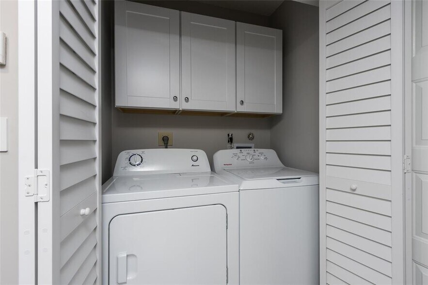 Building Photo - 2474 NW 89th Dr