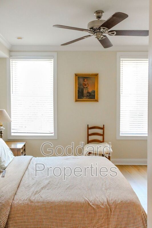 Building Photo - 907 Stiles St