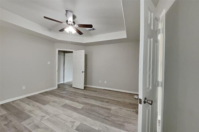 Building Photo - 12231 Piney Bend Dr