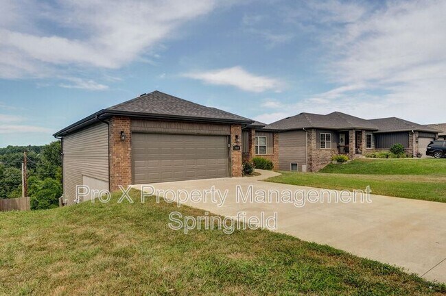 Building Photo - 1503 E Fairwind