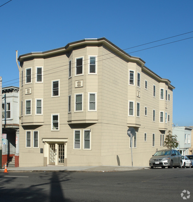 Primary Photo - 2344 Fulton St