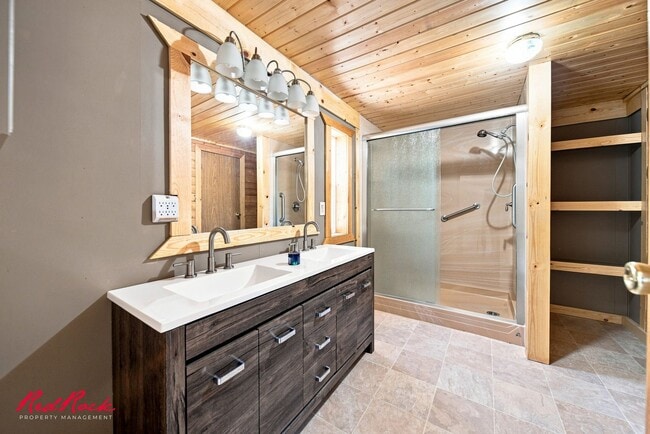 Building Photo - 408 Harmony Dr
