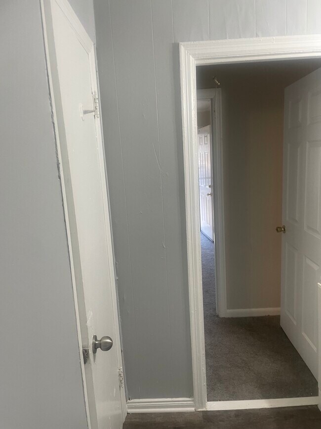 Building Photo - 3468 Radford Rd