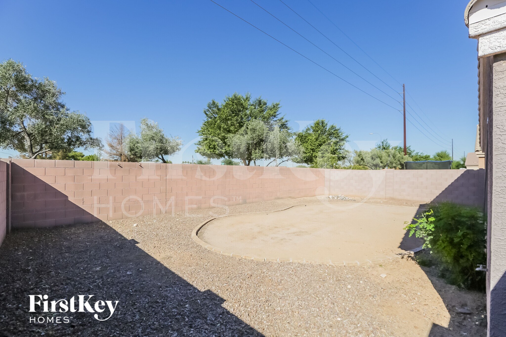 Building Photo - 1820 S 106th Ln