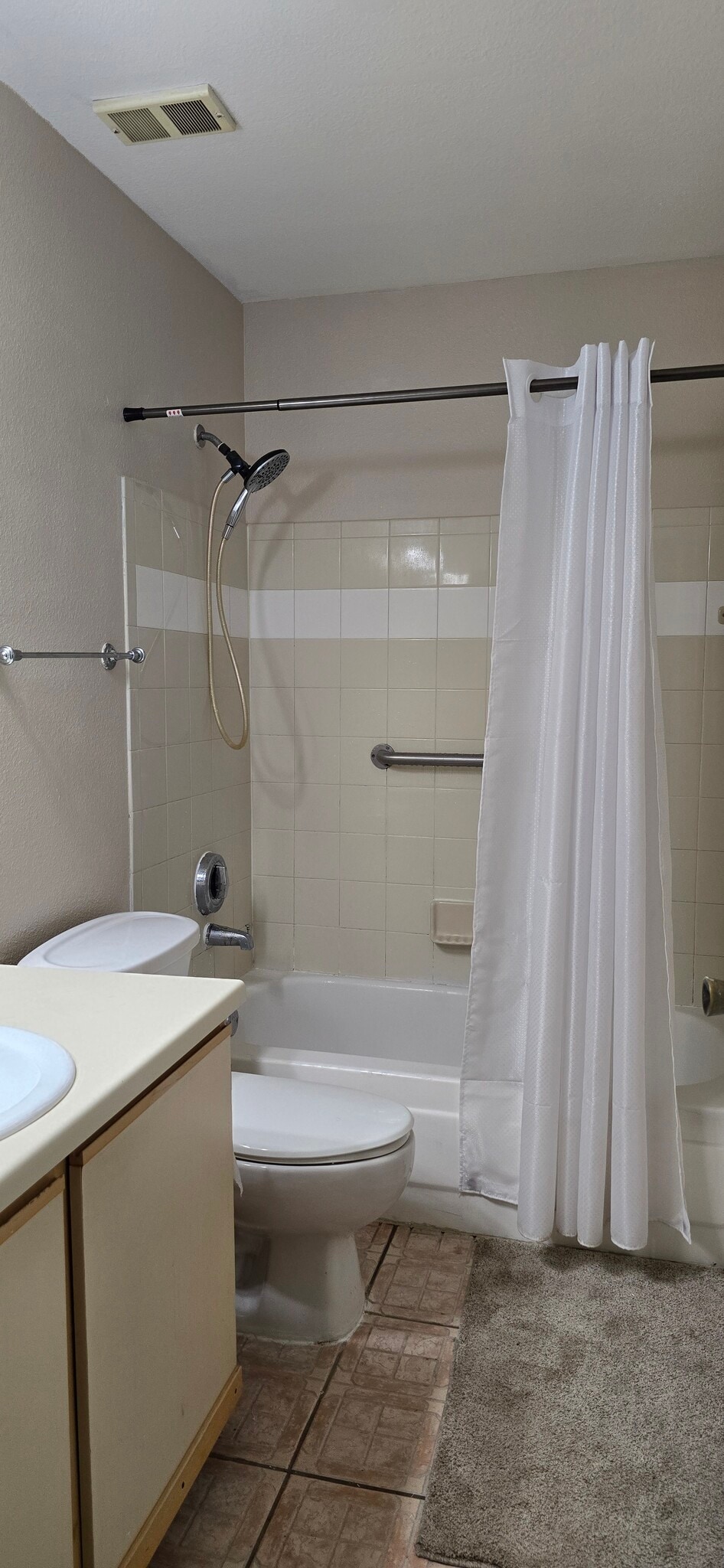 Building Photo - 3016 Parkway Blvd