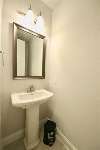 Building Photo - 5567 Claiborne Ct