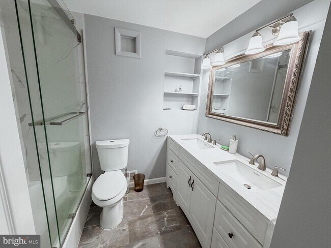 Building Photo - 9222 Limestone Pl