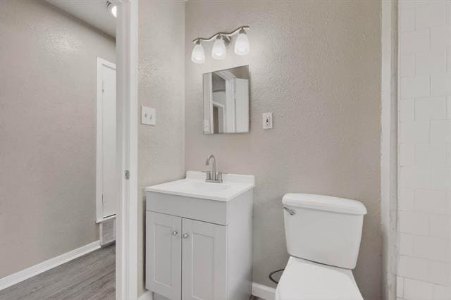 Building Photo - 524 Longridge Dr